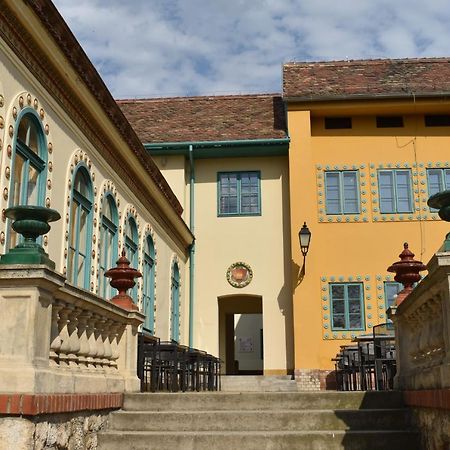 Zsolnay Negyed Vendégháza Pécs Extérieur photo