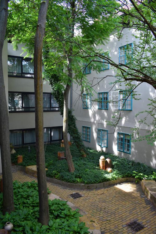 Zsolnay Negyed Vendégháza Pécs Extérieur photo